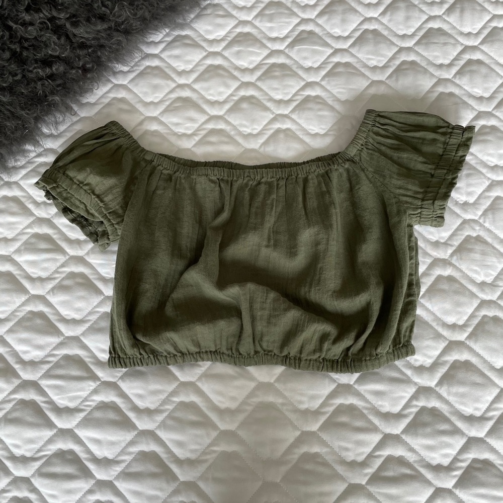 Aerie olive green crop top NWOT!